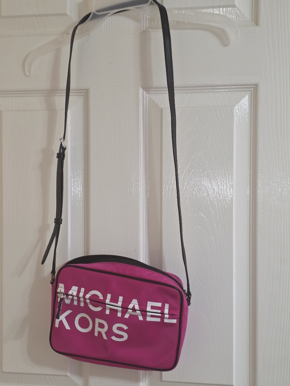 Michael Kors Men's Crossbody Bag - Fuchsia Pink